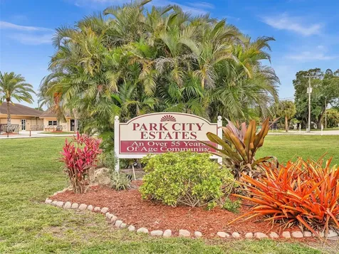 2061 SW 83rd Avenue Davie FL 33324