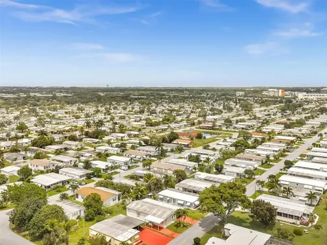 2061 SW 83rd Avenue Davie FL 33324