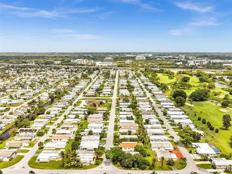 2061 SW 83rd Avenue Davie FL 33324