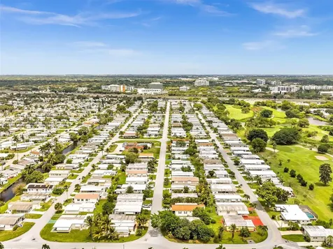 2061 SW 83rd Avenue Davie FL 33324