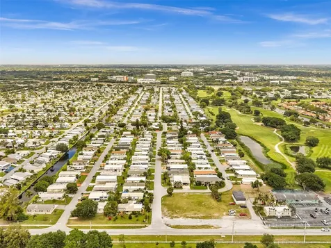 2061 SW 83rd Avenue Davie FL 33324