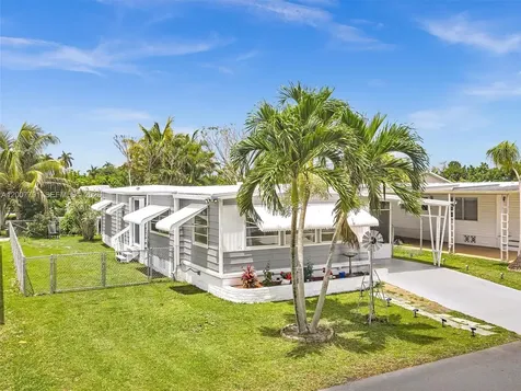 2061 SW 83rd Avenue Davie FL 33324