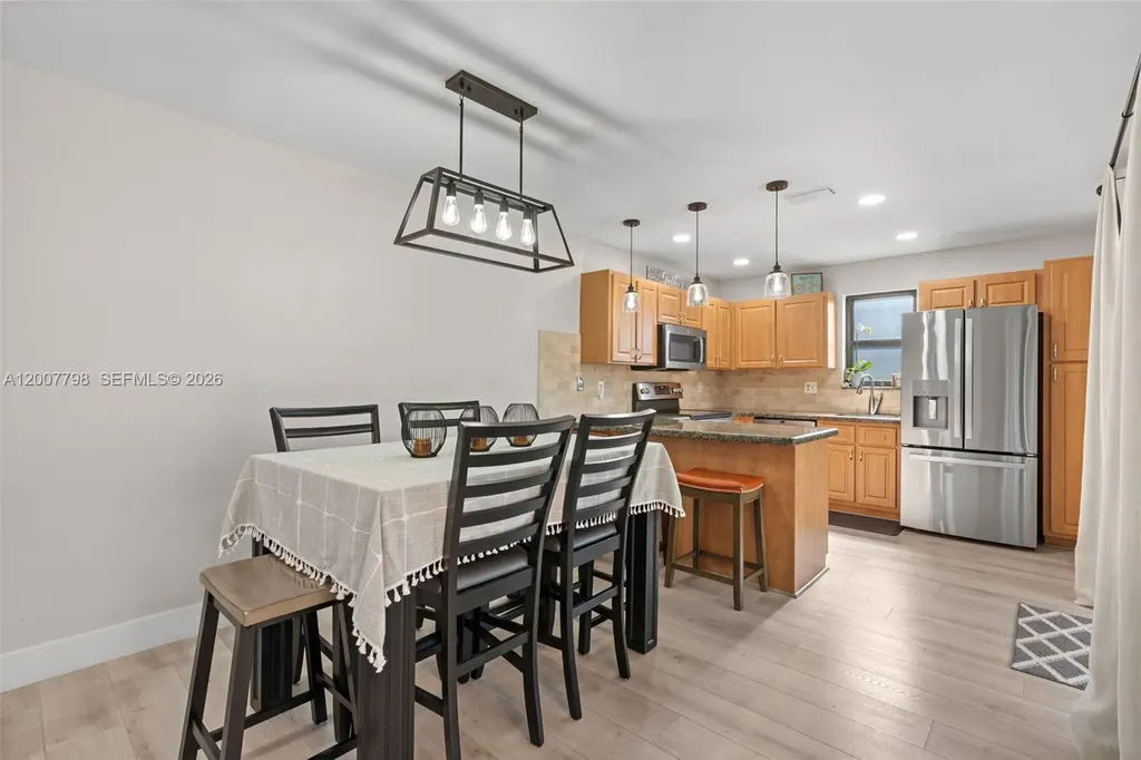 2691 NW 99th Avenue Coral Springs FL 33065