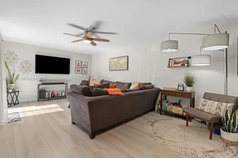 2691 NW 99th Avenue Coral Springs FL 33065