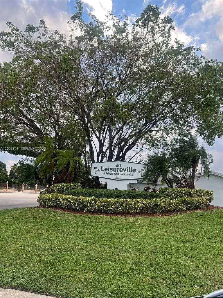 2501 W Golf Boulevard Pompano Beach FL 33064
