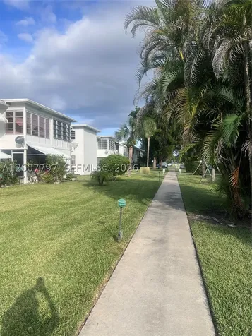 2501 W Golf Boulevard Pompano Beach FL 33064