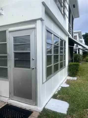2501 W Golf Boulevard Pompano Beach FL 33064