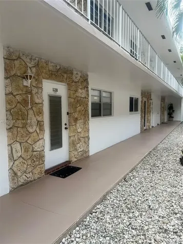 2501 W Golf Boulevard Pompano Beach FL 33064