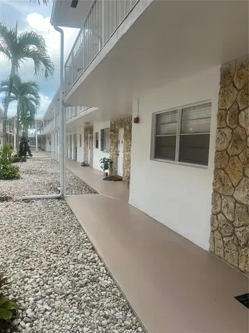 2501 W Golf Boulevard Pompano Beach FL 33064