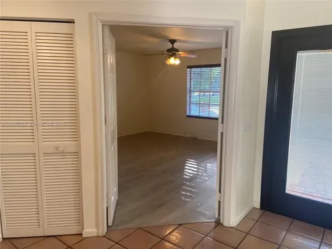 659 Verona Place Weston FL 33326