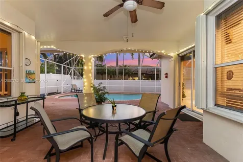 15966 SW 3rd Street Pembroke Pines FL 33027