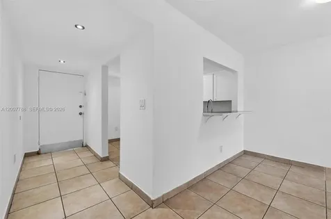 240 NW 107th Avenue Miami FL 33172