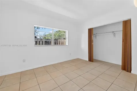 240 NW 107th Avenue Miami FL 33172