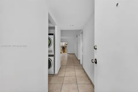 240 NW 107th Avenue Miami FL 33172