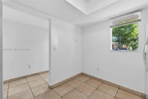 240 NW 107th Avenue Miami FL 33172