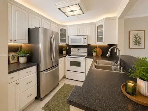 4273 NW 89th Avenue Coral Springs FL 33065