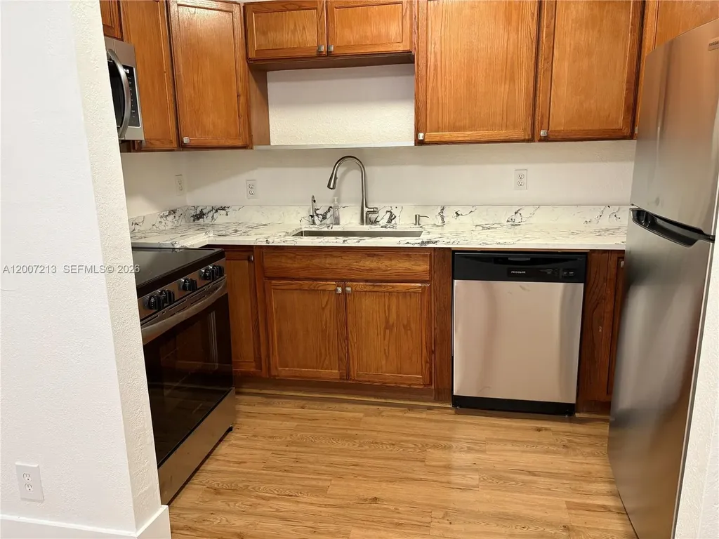 3251 NW 102nd Terrace Coral Springs FL 33065