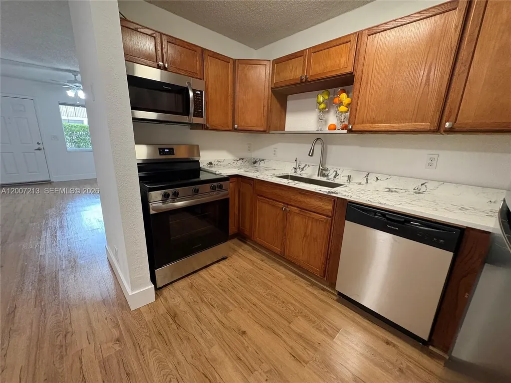 3251 NW 102nd Terrace Coral Springs FL 33065