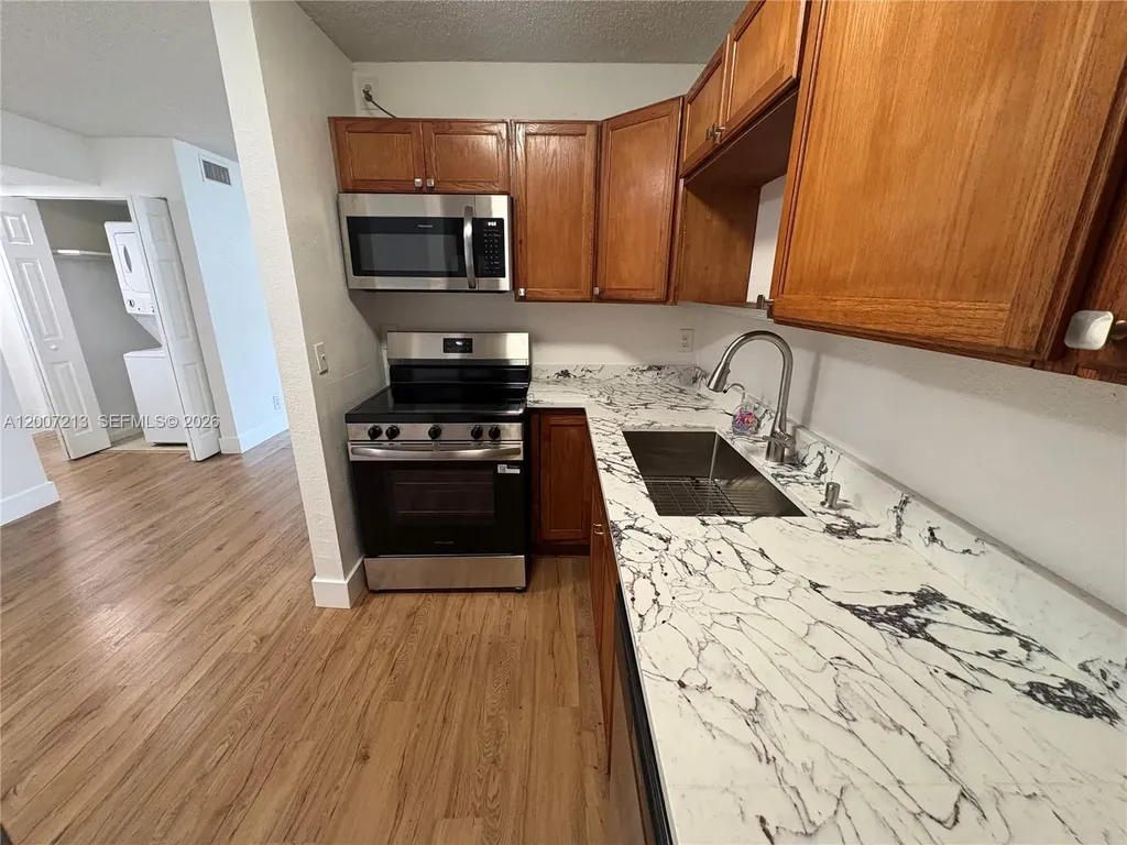 3251 NW 102nd Terrace Coral Springs FL 33065
