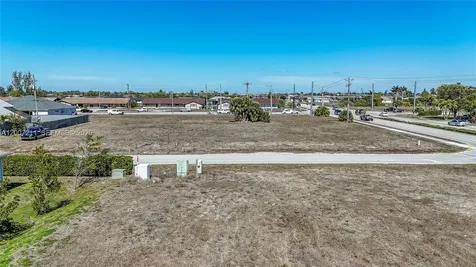 804 Gleason Parkway Other City - In The State Of Florida FL 33914
