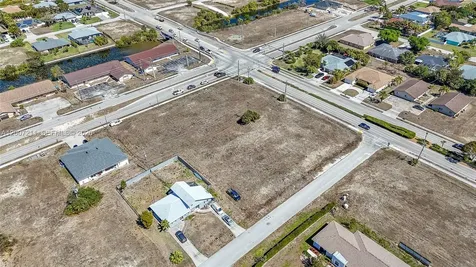 804 Gleason Parkway Other City - In The State Of Florida FL 33914
