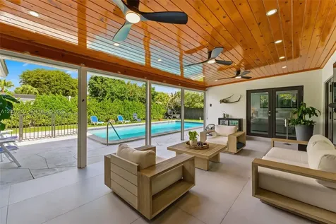 8625 SW 147th Street Palmetto Bay FL 33158