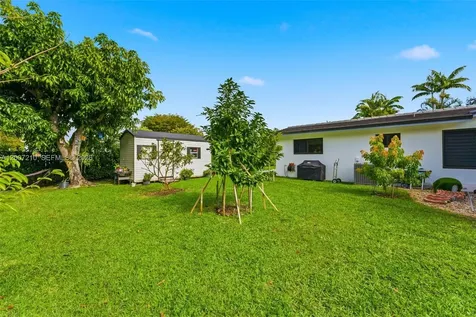 8625 SW 147th Street Palmetto Bay FL 33158