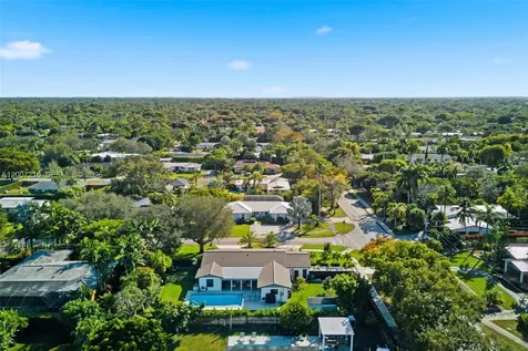 8625 SW 147th Street Palmetto Bay FL 33158