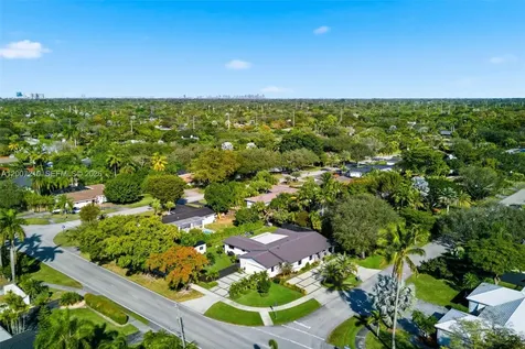 8625 SW 147th Street Palmetto Bay FL 33158