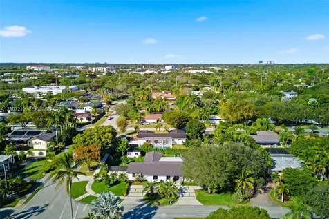 8625 SW 147th Street Palmetto Bay FL 33158