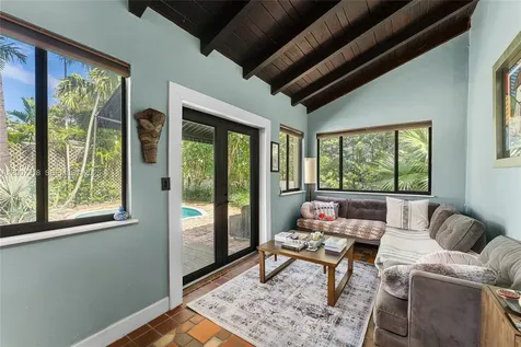 6121 La Gorce Drive Miami Beach FL 33140