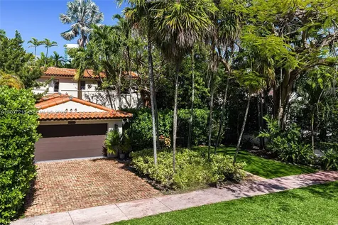 6121 La Gorce Drive Miami Beach FL 33140