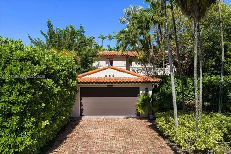 6121 La Gorce Drive Miami Beach FL 33140