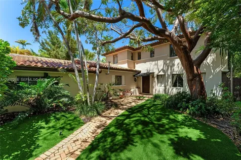 6121 La Gorce Drive Miami Beach FL 33140