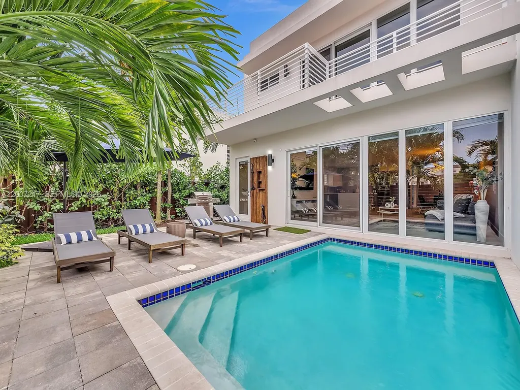 1808 Coral Ridge Drive Fort Lauderdale FL 33305