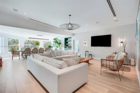 815 NE 76th Street Miami FL 33138