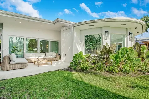 815 NE 76th Street Miami FL 33138