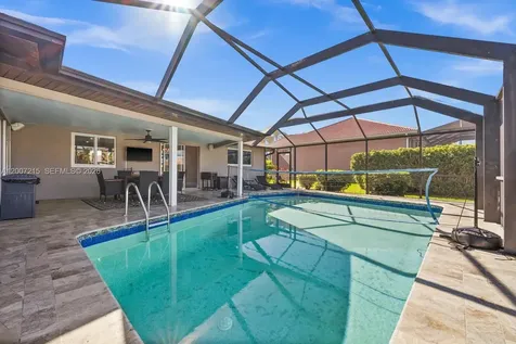 117 SE 40 Terrace Cape Coral FL 33904