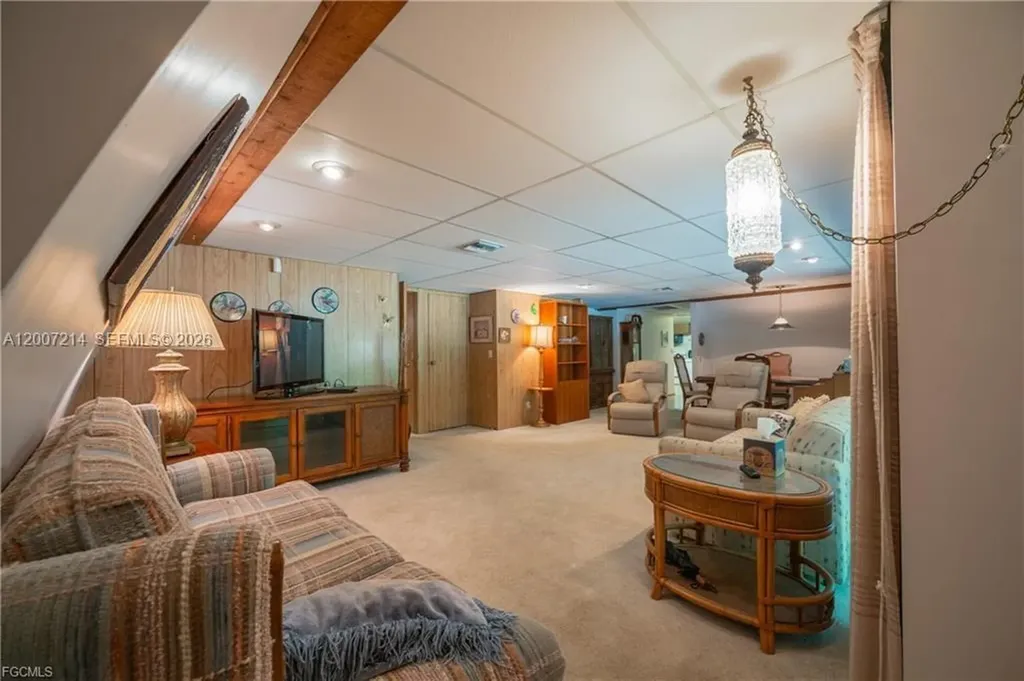 1040 Kirby Thompson Road Other City - In The State Of Florida FL 33935
