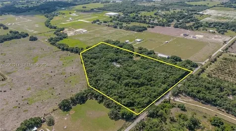 1040 Kirby Thompson Road Other City - In The State Of Florida FL 33935