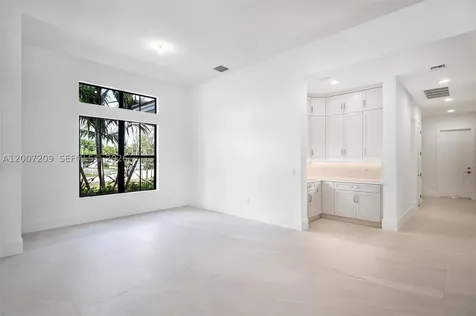 11900 SW 14th Place Davie FL 33325