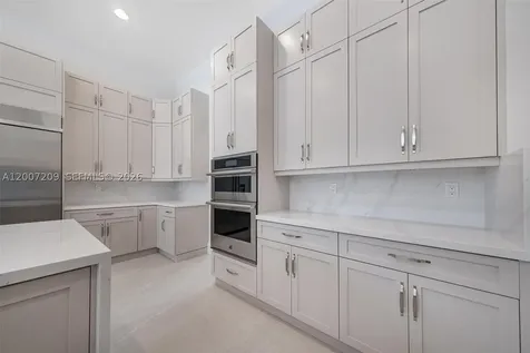 11900 SW 14th Place Davie FL 33325