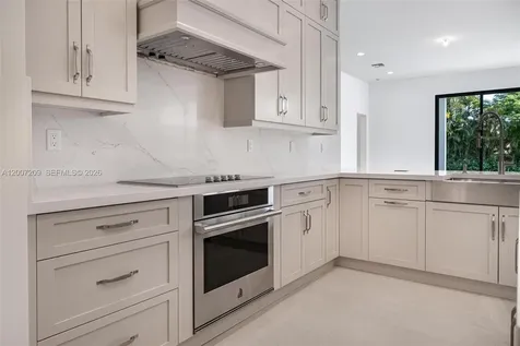 11900 SW 14th Place Davie FL 33325