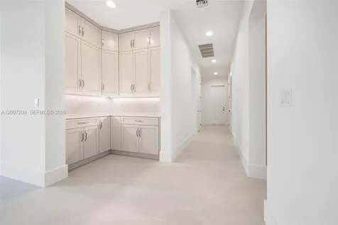 11900 SW 14th Place Davie FL 33325