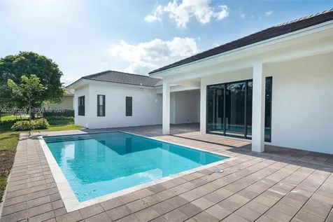 11900 SW 14th Place Davie FL 33325