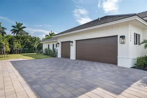 11900 SW 14th Place Davie FL 33325