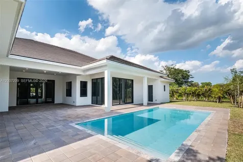 11900 SW 14th Place Davie FL 33325