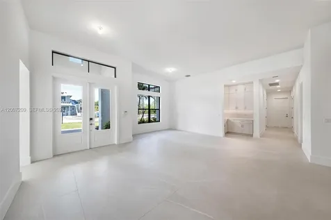 11900 SW 14th Place Davie FL 33325