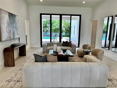 11900 SW 14th Place Davie FL 33325
