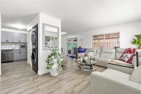 203 NE 12th Avenue Homestead FL 33030